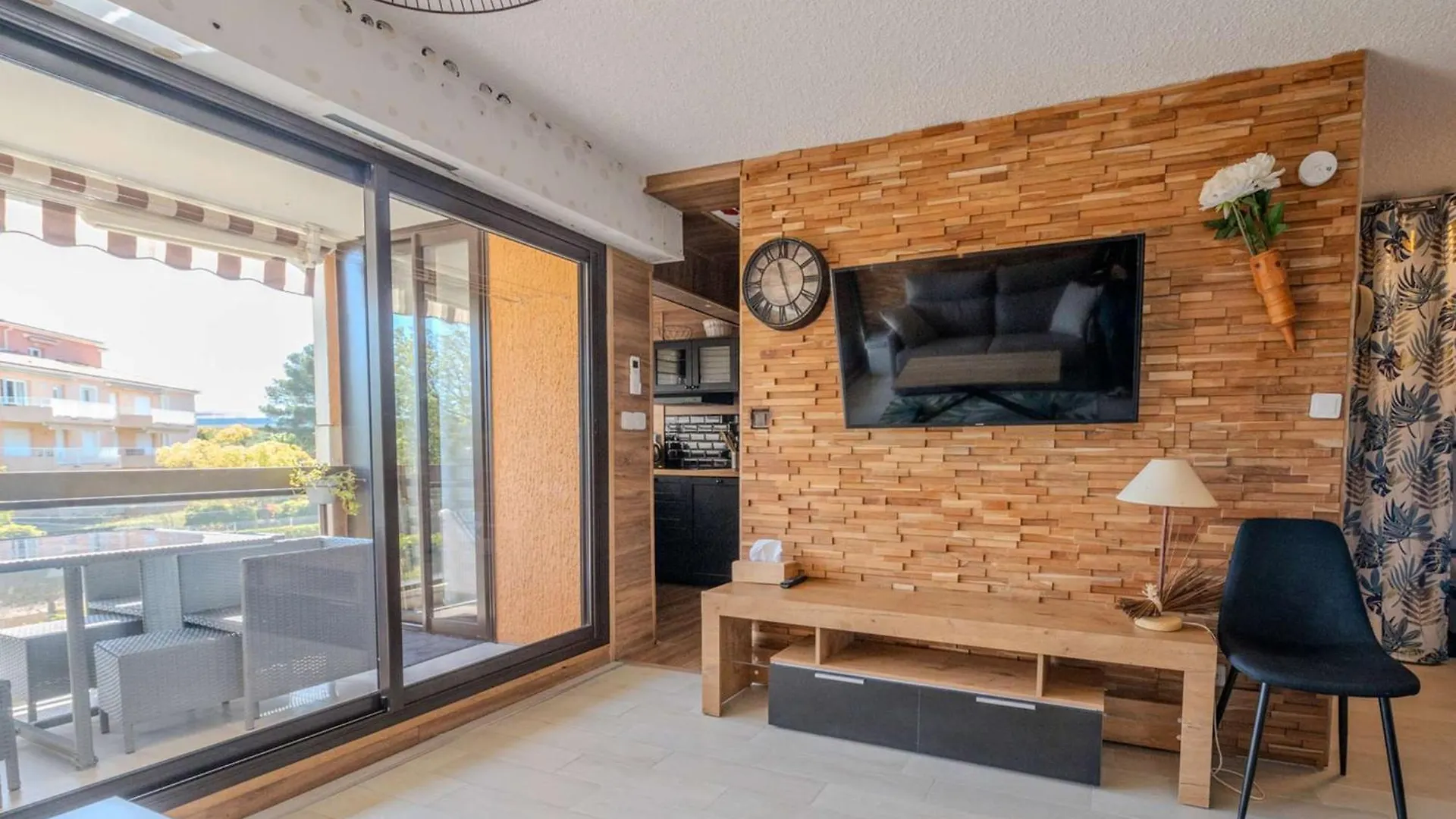 Apartment T2- Clim- Plages- Commerces Bormes-les-Mimosas